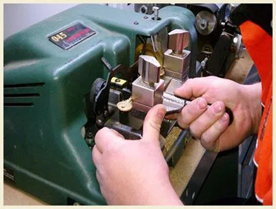 Algonquin IL Locksmith Store Algonquin, IL 847-990-9002 - 18-key-making